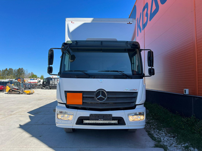 Mercedes-Benz Atego 1524 4x2 BOX L=7547mm - Box truck: picture 3 Mercedes-Benz Atego 1524 4x2 BOX L=7547mm - Box truck: picture 3