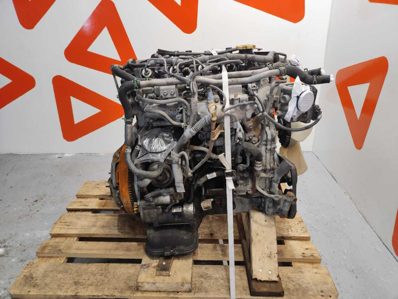 Nissan NT 400 CABSTAR ENGINE YD25DDTI / LOW MILEAGE - Engine for Truck: picture 3 Nissan NT 400 CABSTAR ENGINE YD25DDTI / LOW MILEAGE - Engine for Truck: picture 3