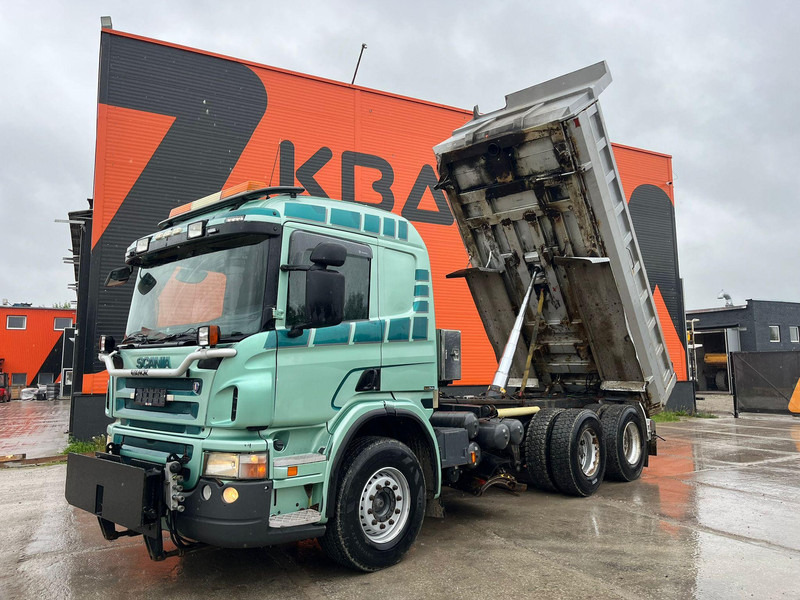Scania P 420 6x4 UNDERBODY SCRAPER / RETARDER / BOX L=4947 mm - Tipper: picture 2 Scania P 420 6x4 UNDERBODY SCRAPER / RETARDER / BOX L=4947 mm - Tipper: picture 2
