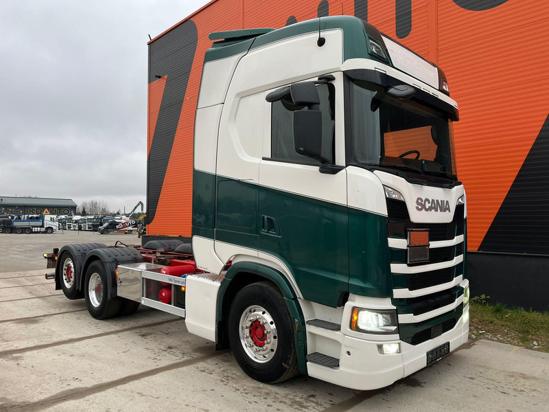 Scania S 540 6x2 RETARDER / CHASSIS L=5855 mm - Cab chassis truck: picture 4 Scania S 540 6x2 RETARDER / CHASSIS L=5855 mm - Cab chassis truck: picture 4