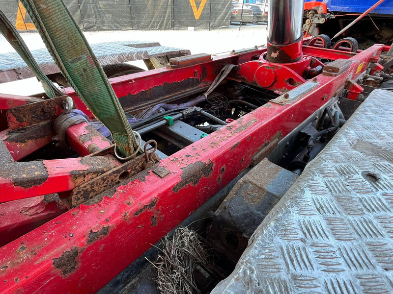 Scania T 144 460 6x2 V8 TORPEDO / FULL STEEL / DRUM BRAKES / BIG AXLE / BOX L=4701 mm on lease Scania T 144 460 6x2 V8 TORPEDO / FULL STEEL / DRUM BRAKES / BIG AXLE / BOX L=4701 mm: picture 15