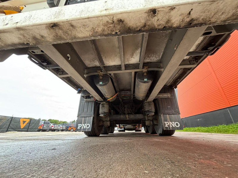 Closed box semi-trailer Schmitz Cargobull SCB S3B SAF AXLES / BOX L=13631 mm: picture 16