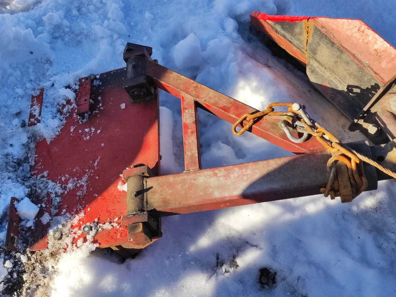 Snow removal vehicle Svedala ARBRÅ HYDRAULIC STRAIGHT SNOW PLOW / LUMESAHK: picture 6