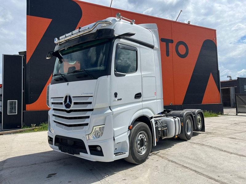 Mercedes-Benz Actros 2563 6x2 BIG SPACE / RETARDER - Tractor unit: picture 2 Mercedes-Benz Actros 2563 6x2 BIG SPACE / RETARDER - Tractor unit: picture 2