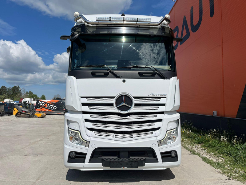 Mercedes-Benz Actros 2563 6x2 BIG SPACE / RETARDER - Tractor unit: picture 3 Mercedes-Benz Actros 2563 6x2 BIG SPACE / RETARDER - Tractor unit: picture 3