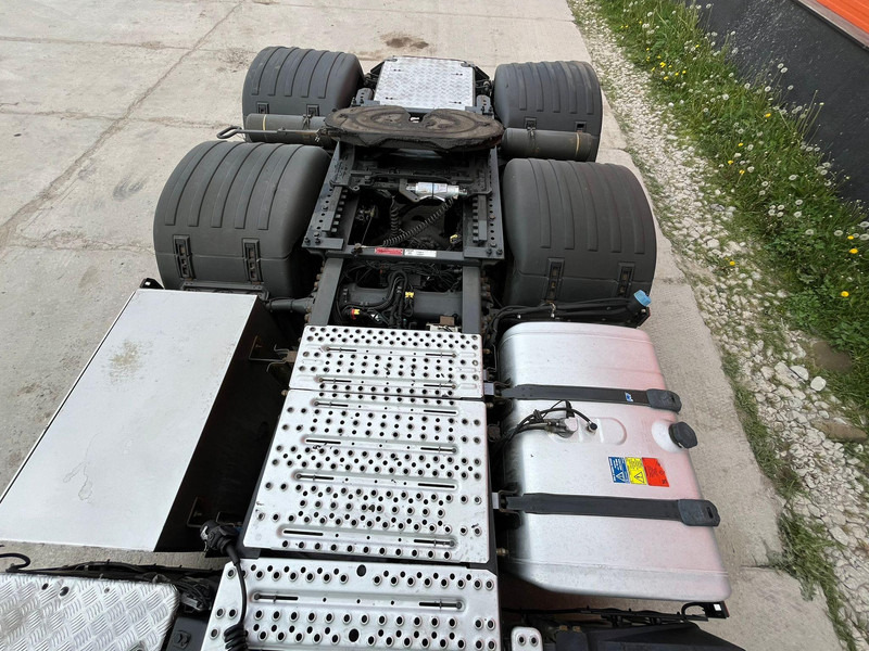 Tractor unit Scania P 450 6x2 RETARDER: picture 10