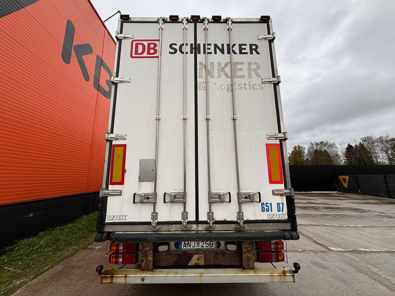 Closed box trailer Vak V-4-40 SAF AXLES / EXTENDABLE DRAWBAR: picture 5