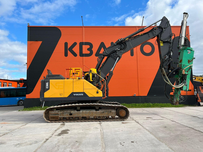 Volvo EC 300 E WITH MONTABERT CPA 295 DRILL PRICE 123900.- - Crawler excavator: picture 4 Volvo EC 300 E WITH MONTABERT CPA 295 DRILL PRICE 123900.- - Crawler excavator: picture 4