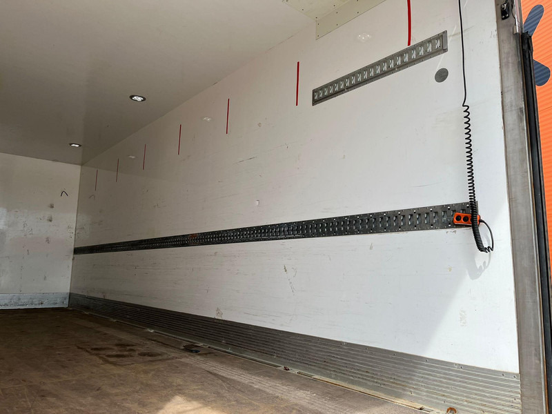 Box truck Volvo FE 320 4x2 BOX L=7623 mm: picture 13