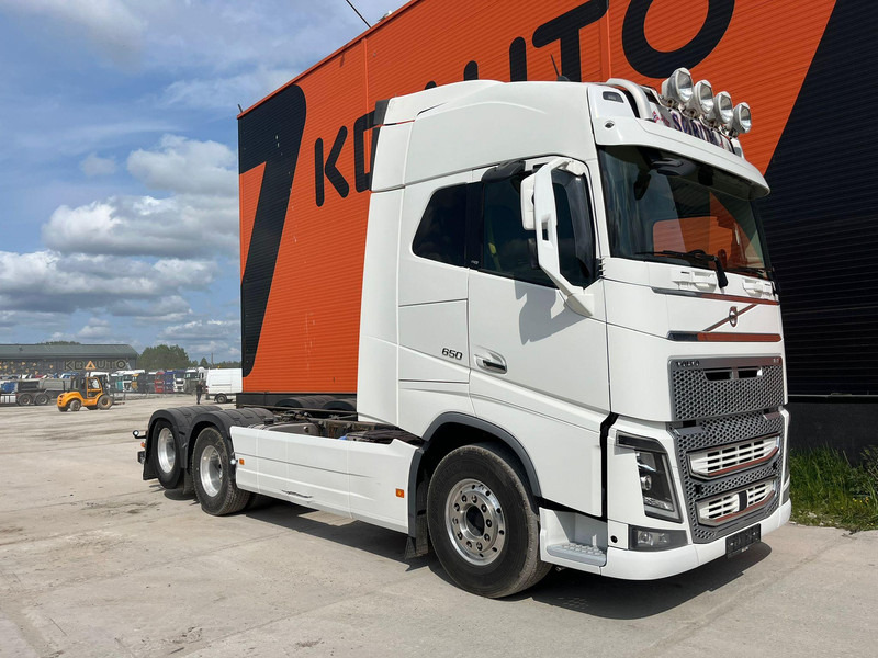 Volvo FH 16 650 6x2 9 TON FRONT AXLE / RETARDER / CHASSIS L=6100 mm - Cab chassis truck: picture 4 Volvo FH 16 650 6x2 9 TON FRONT AXLE / RETARDER / CHASSIS L=6100 mm - Cab chassis truck: picture 4