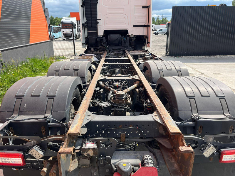 Cab chassis truck Volvo FH 16 650 6x2 9 TON FRONT AXLE / RETARDER / CHASSIS L=6100 mm: picture 10