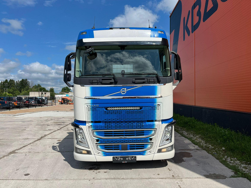 Volvo FH 16 750 6x4 HYDRAULICS - Timber truck, Crane truck: picture 2 Volvo FH 16 750 6x4 HYDRAULICS - Timber truck, Crane truck: picture 2