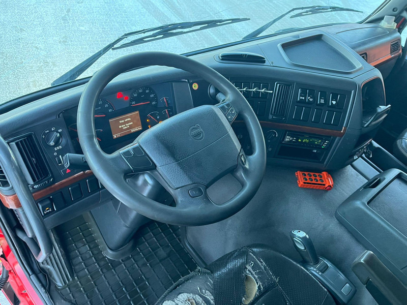 Tow truck Volvo FM 300 4x2 PLATFORM L=5321 mm: picture 16