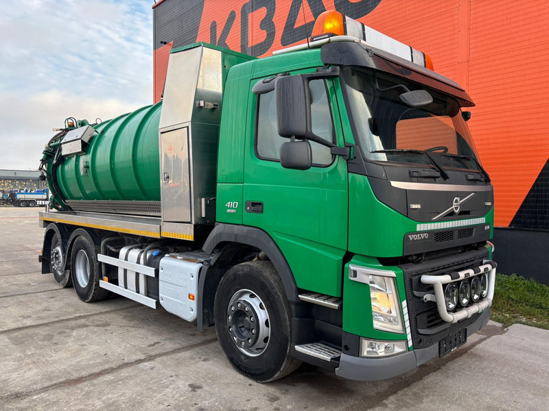 Volvo FM 410 6x2*4 EUR-MARK TANK 14000L / VACUUM Ingersoll Rand VTB.810H.MA / PRESSURE WASH - Vacuum truck: picture 4 Volvo FM 410 6x2*4 EUR-MARK TANK 14000L / VACUUM Ingersoll Rand VTB.810H.MA / PRESSURE WASH - Vacuum truck: picture 4