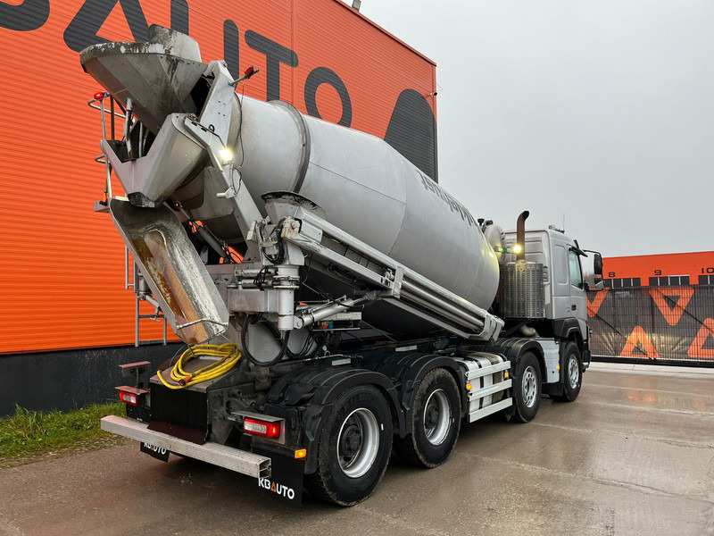 Volvo FMX 500 8x4 SARAKA HR-11 / 10 m3 + CHUTE 10 m / TANDEM AXLE LIFT - Concrete mixer truck: picture 5 Volvo FMX 500 8x4 SARAKA HR-11 / 10 m3 + CHUTE 10 m / TANDEM AXLE LIFT - Concrete mixer truck: picture 5