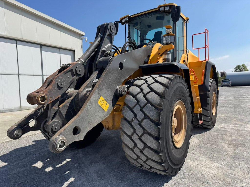 Volvo L180H on lease Volvo L180H: picture 8