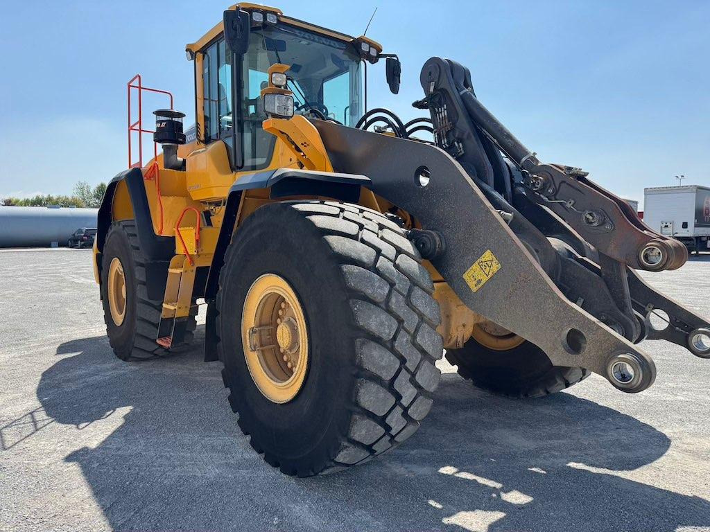 Volvo L180H on lease Volvo L180H: picture 6