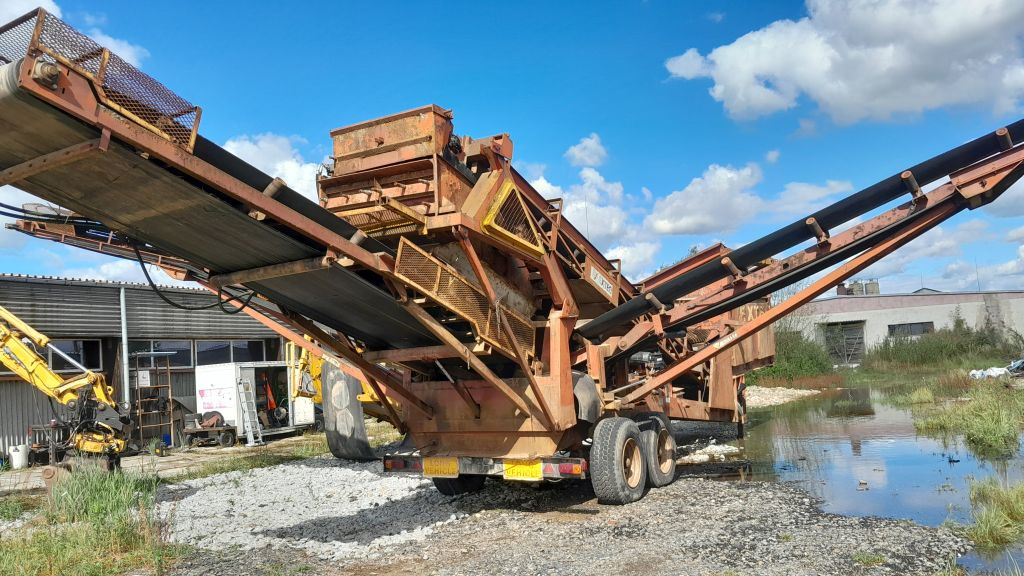 Extec 5000 S - Screener: picture 2 Extec 5000 S - Screener: picture 2