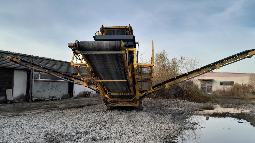 KEESTRACK Explorer 1800 - Screener: picture 3 KEESTRACK Explorer 1800 - Screener: picture 3