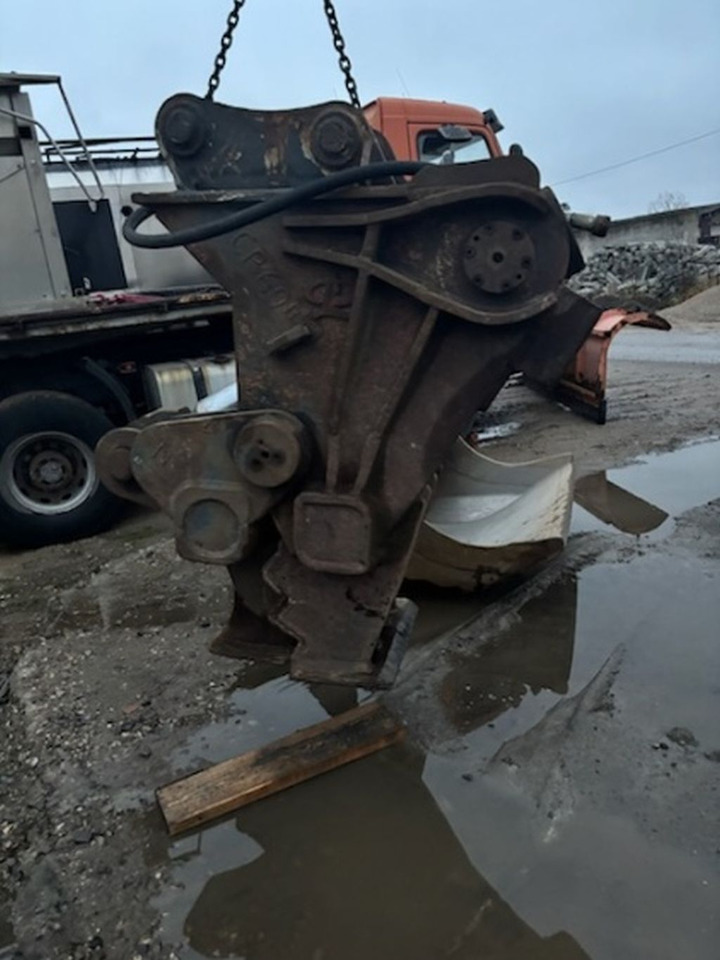LaBounty CP 60 - Demolition shears for Excavator: picture 2 LaBounty CP 60 - Demolition shears for Excavator: picture 2