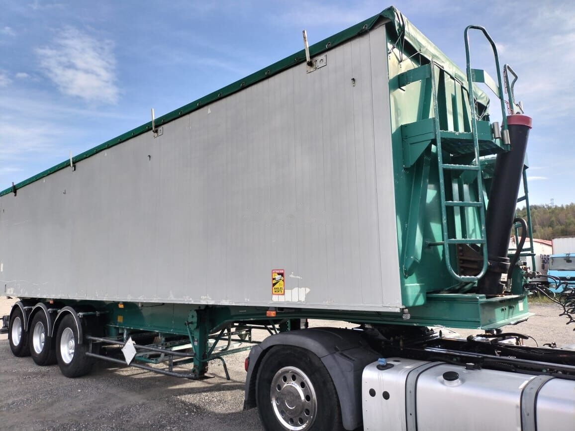 Benalu C 34 - Tipper semi-trailer: picture 2 Benalu C 34 - Tipper semi-trailer: picture 2