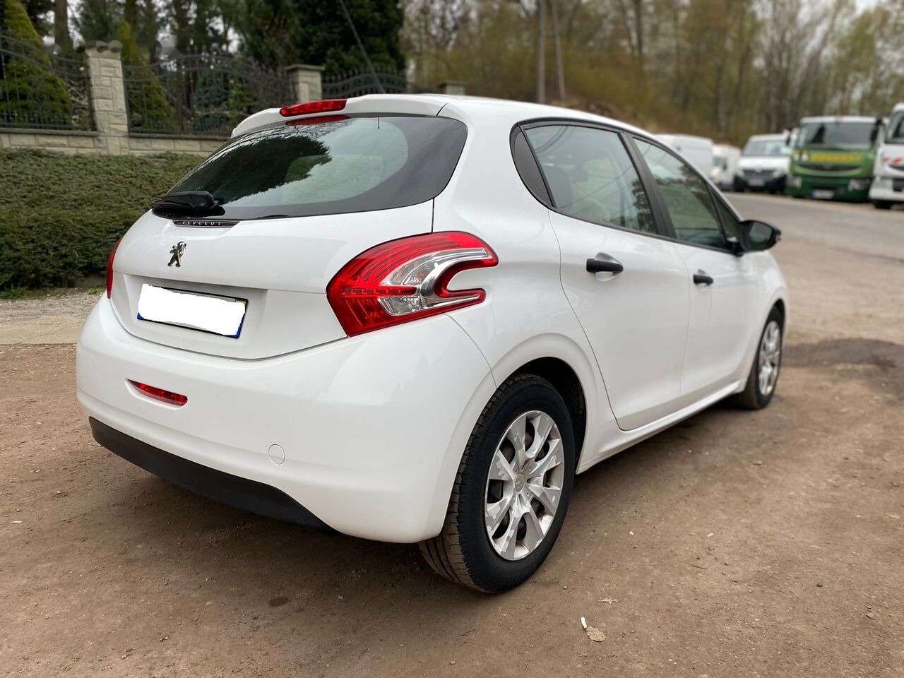 Peugeot 208 - Hatchback: picture 5 Peugeot 208 - Hatchback: picture 5