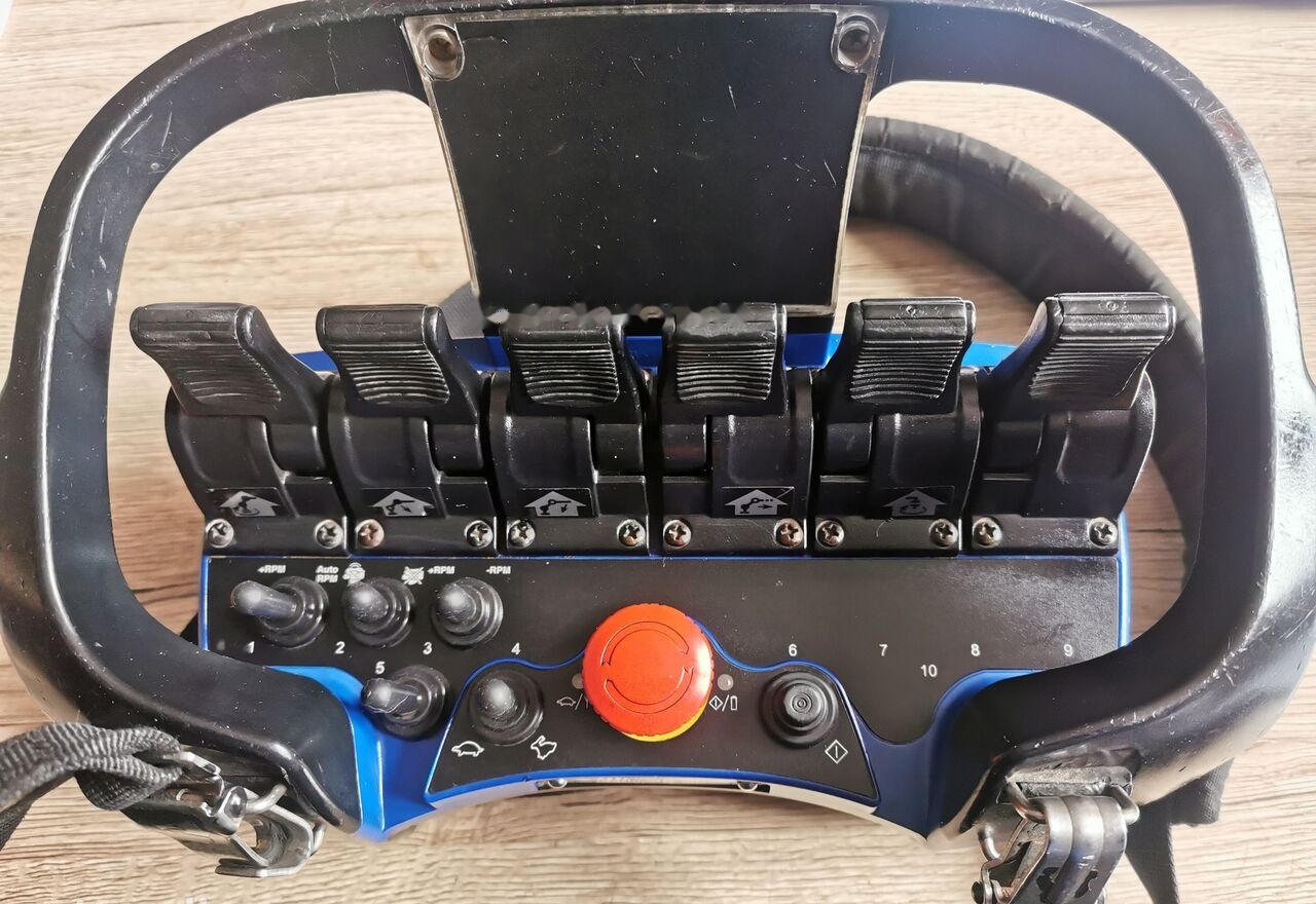 Tractor unit DAF XF 105 460: picture 29