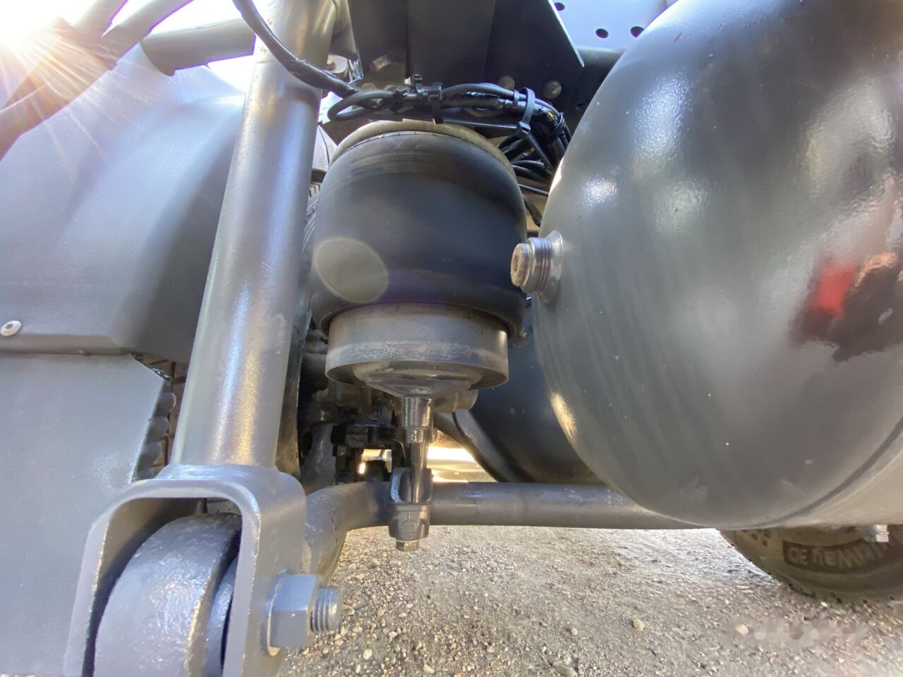 Tractor unit DAF XF 105 460: picture 21