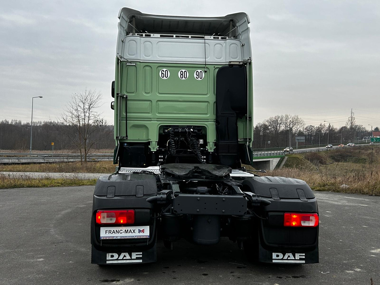 Tractor unit DAF XF 106 510: picture 11