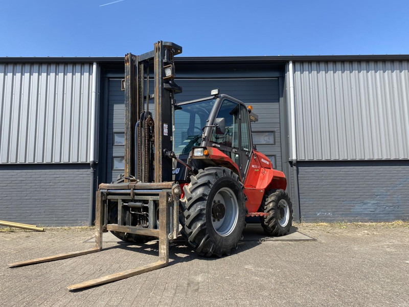 Manitou M 30-4 ST3B ST3B - Rough terrain forklift: picture 3 Manitou M 30-4 ST3B ST3B - Rough terrain forklift: picture 3