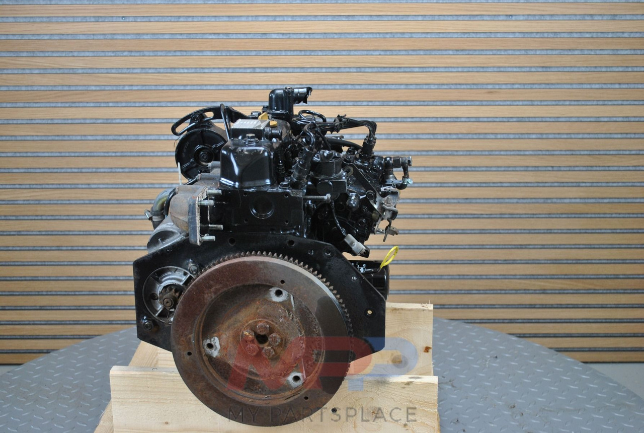 Komatsu 3D68 - Engine: picture 3 Komatsu 3D68 - Engine: picture 3