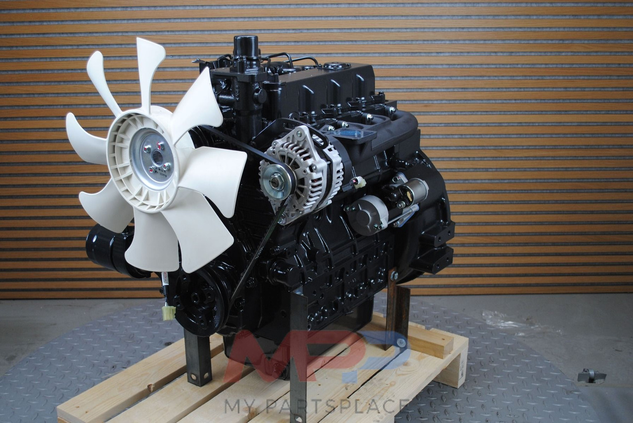 Kubota Kubota V2403 (KIOTI) *NIEUW* - Engine: picture 1 Kubota Kubota V2403 (KIOTI) *NIEUW* - Engine: picture 1