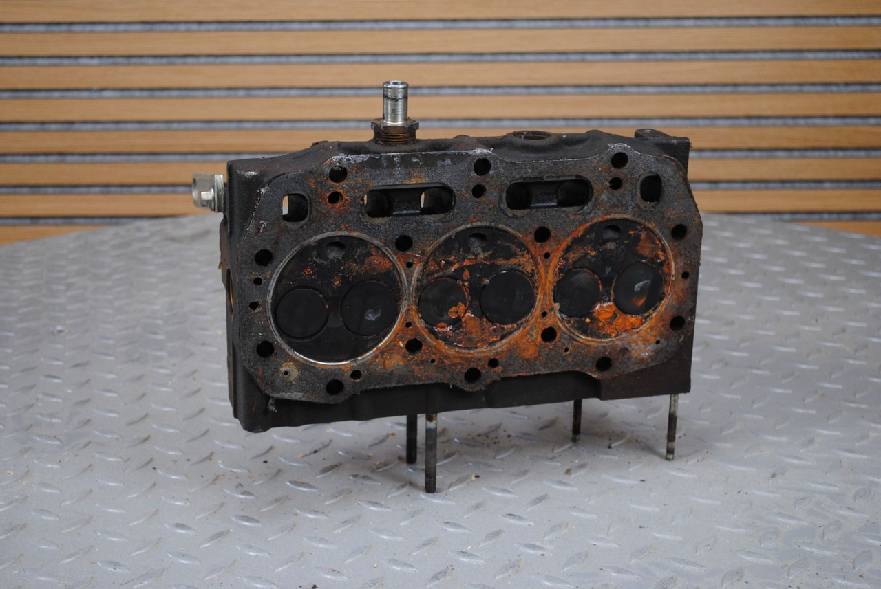 Perkins Cilinderkop Perkins 403-15 - Cylinder head: picture 5 Perkins Cilinderkop Perkins 403-15 - Cylinder head: picture 5