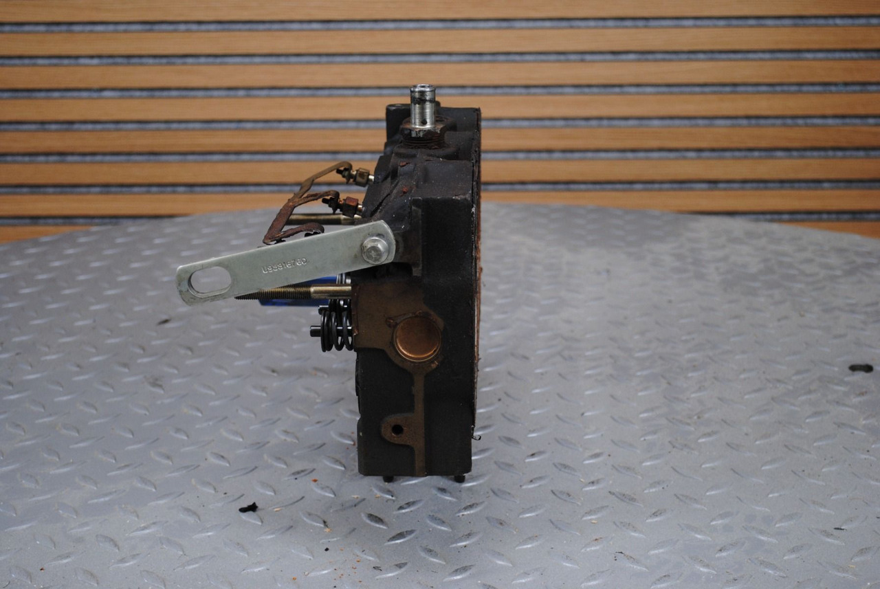 Perkins Cilinderkop Perkins 403-15 - Cylinder head: picture 4 Perkins Cilinderkop Perkins 403-15 - Cylinder head: picture 4