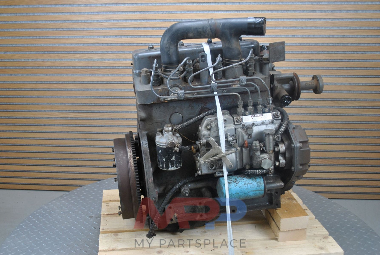 Shibaura Shibaura LEM754A - Engine: picture 4 Shibaura Shibaura LEM754A - Engine: picture 4