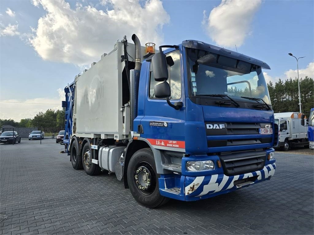 DAF LF 2011 MOL PUSHER 2000 Garbage Truck  - Garbage truck: picture 1 DAF LF 2011 MOL PUSHER 2000 Garbage Truck  - Garbage truck: picture 1