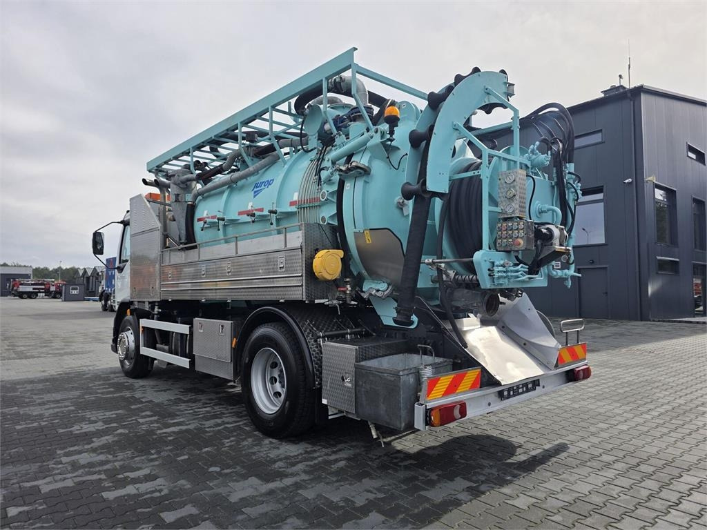DAF WUKO JUROP KOMBI FOR SEWAGE CLEANING - Vacuum truck: picture 5 DAF WUKO JUROP KOMBI FOR SEWAGE CLEANING - Vacuum truck: picture 5