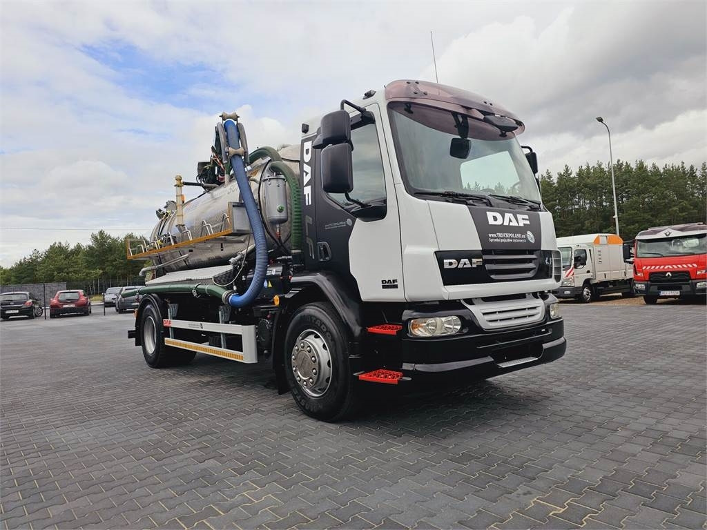 DAF WUKO SCK-4HW for collecting waste liquid separator  - Vacuum truck: picture 2 DAF WUKO SCK-4HW for collecting waste liquid separator  - Vacuum truck: picture 2