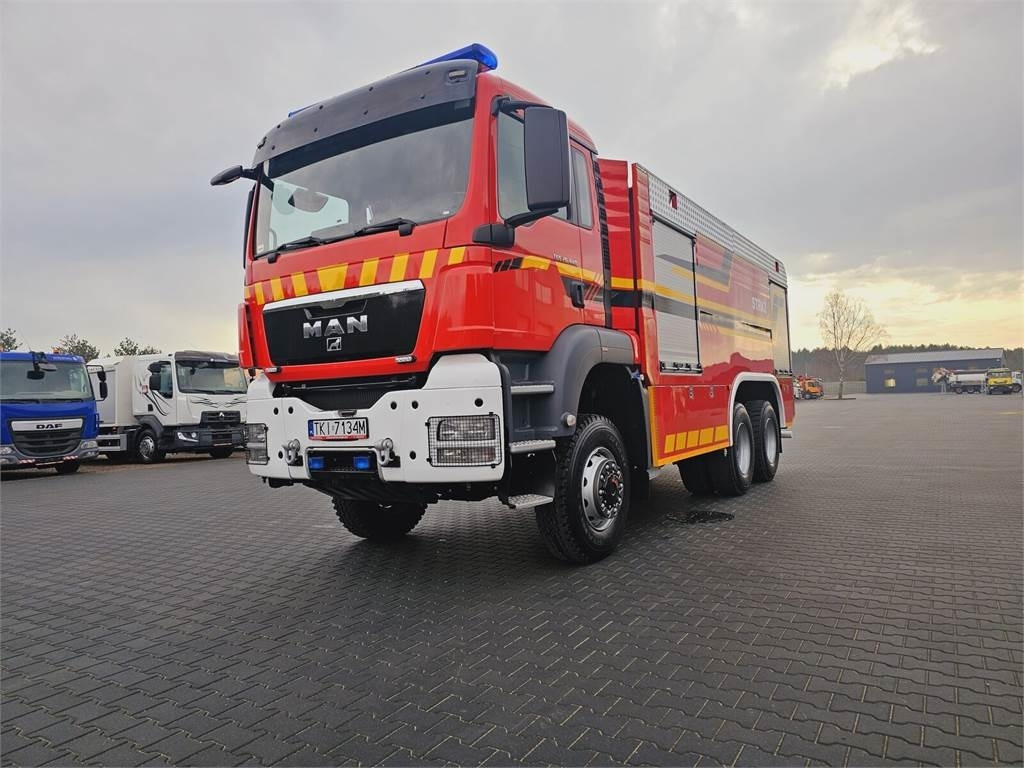 MAN TGS 26.440 6x6 9500 l water + 950 foam Stolarczyk  - Fire truck: picture 1 MAN TGS 26.440 6x6 9500 l water + 950 foam Stolarczyk  - Fire truck: picture 1