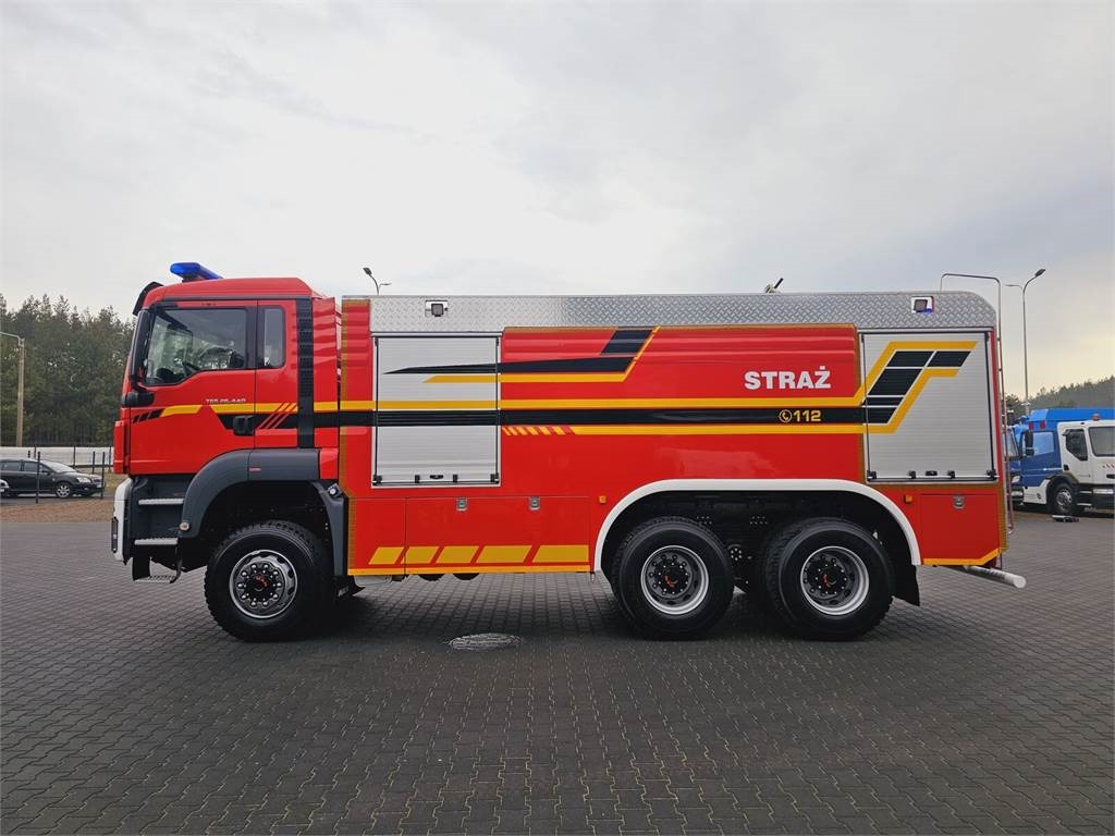 MAN TGS 26.440 6x6 9500 l water + 950 foam Stolarczyk - Fire truck: picture 2 MAN TGS 26.440 6x6 9500 l water + 950 foam Stolarczyk - Fire truck: picture 2