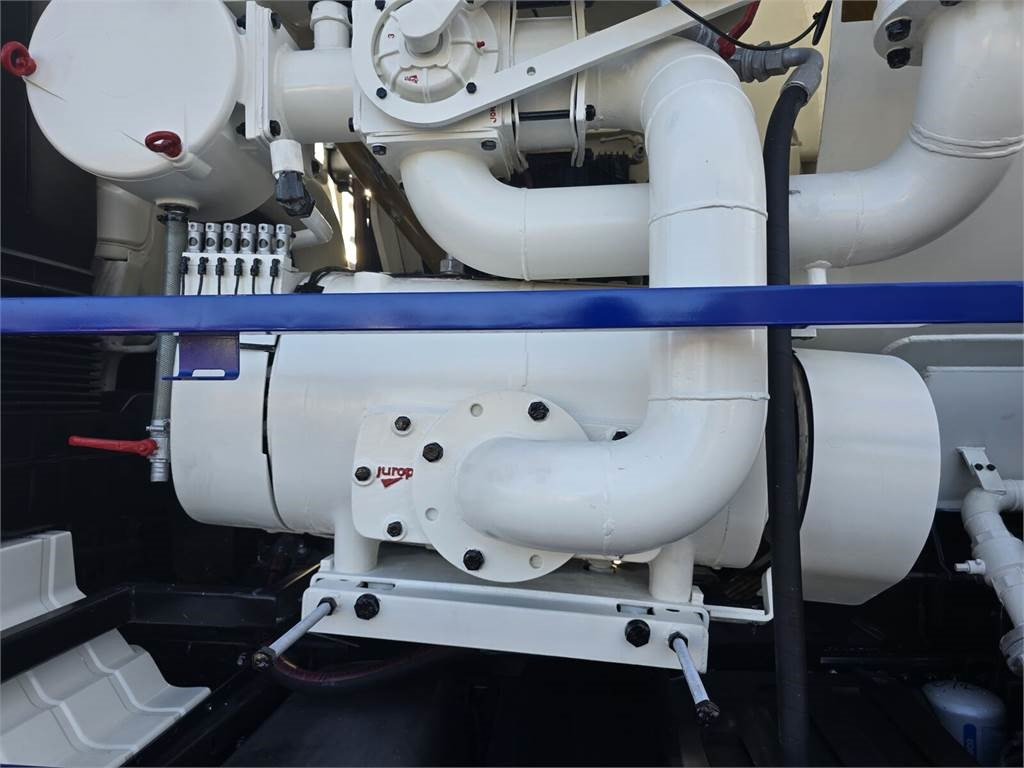 Vacuum truck MAN WUKO: picture 14