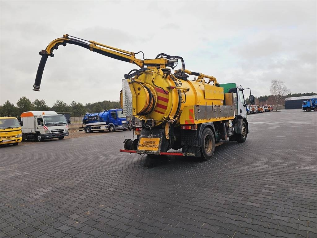 Volvo FULLER TANKERS 2008 WUKO for collecting liquid was  on lease Volvo FULLER TANKERS 2008 WUKO for collecting liquid was: picture 22