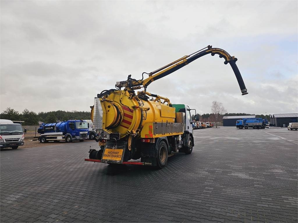 Volvo FULLER TANKERS 2008 WUKO for collecting liquid was  on lease Volvo FULLER TANKERS 2008 WUKO for collecting liquid was: picture 23