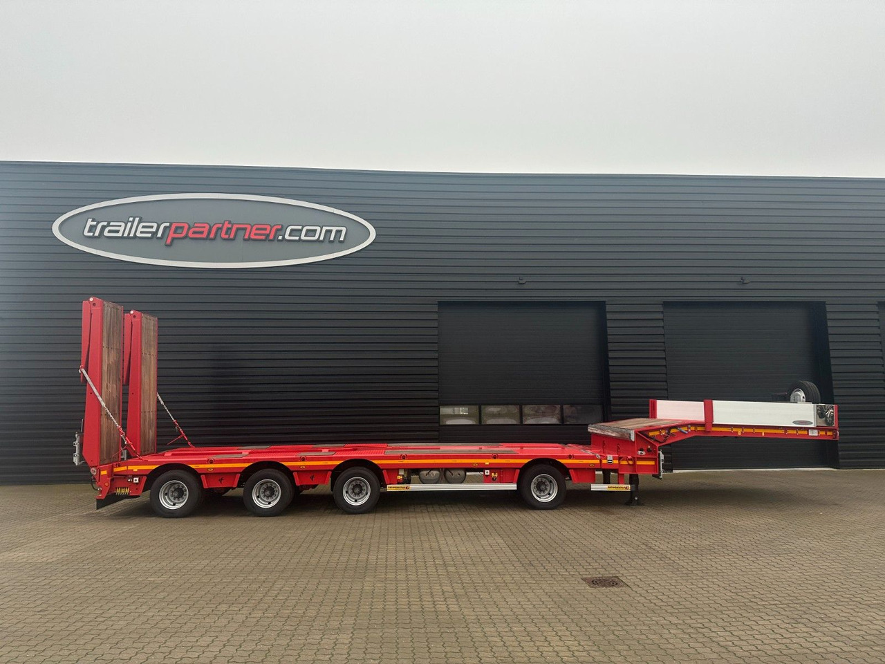 Faymonville 4 achs Multimax L-AUMV / Hydr. Verbreiterung - Low loader semi-trailer: picture 1 Faymonville 4 achs Multimax L-AUMV / Hydr. Verbreiterung - Low loader semi-trailer: picture 1