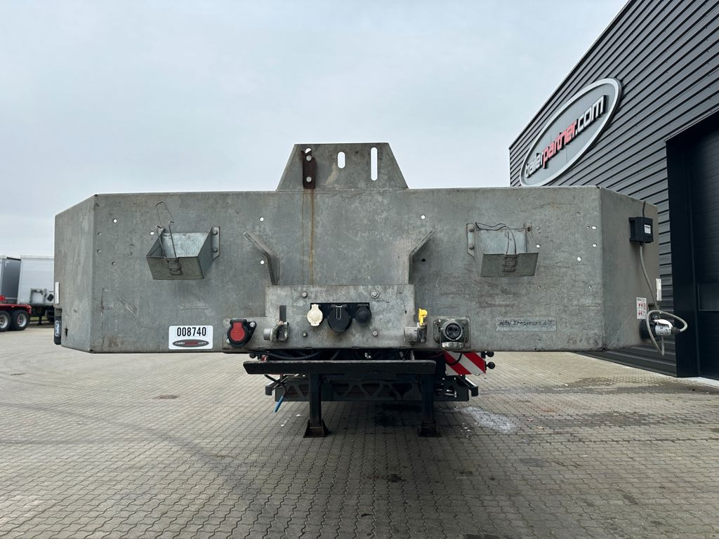 Low loader semi-trailer Faymonville Maxtrailer 4 achs tieflader / Zwangslenkung Faymonville Maxtrailer 4 achs tieflader / Zwangslenkung: picture 8 Low loader semi-trailer Faymonville Maxtrailer 4 achs tieflader / Zwangslenkung Faymonville Maxtrailer 4 achs tieflader / Zwangslenkung: picture 8