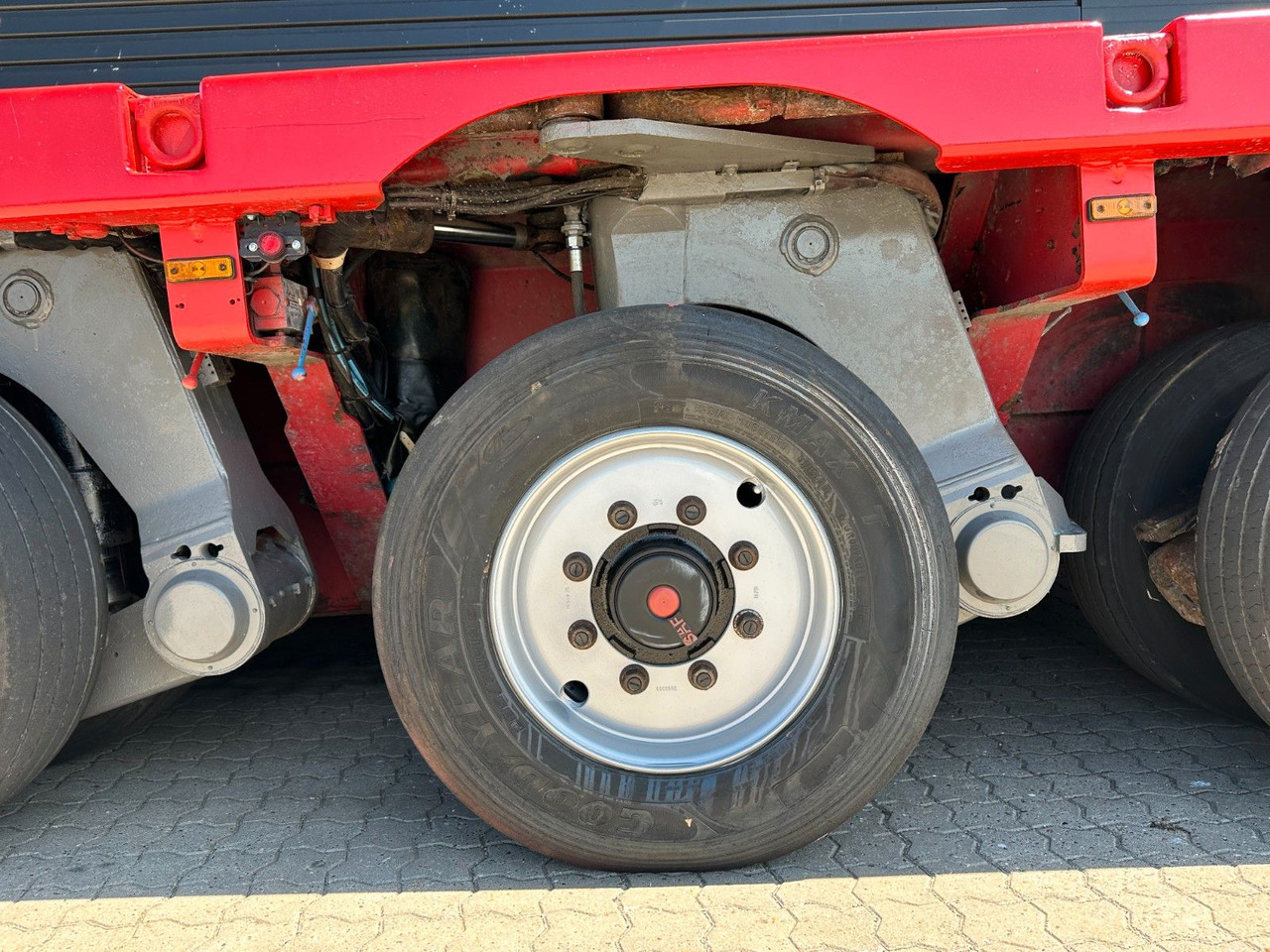 Faymonville Variomax 3+5 - Low loader semi-trailer: picture 4 Faymonville Variomax 3+5 - Low loader semi-trailer: picture 4