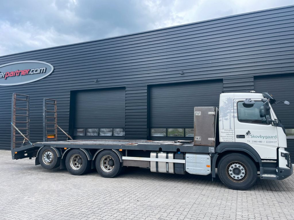 Volvo FMX 420 6x4 - Dropside/ Flatbed truck: picture 1 Volvo FMX 420 6x4 - Dropside/ Flatbed truck: picture 1