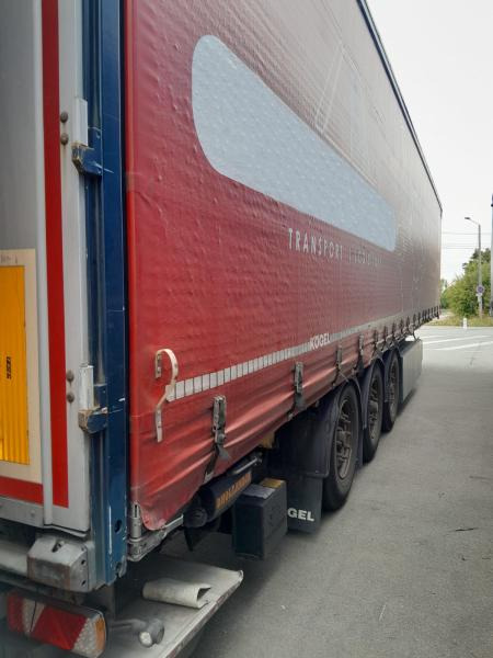 Kögel SN24 - Curtainsider semi-trailer: picture 4 Kögel SN24 - Curtainsider semi-trailer: picture 4