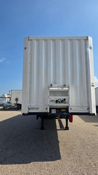 Krone Dry Liner - Closed box semi-trailer: picture 3 Krone Dry Liner - Closed box semi-trailer: picture 3