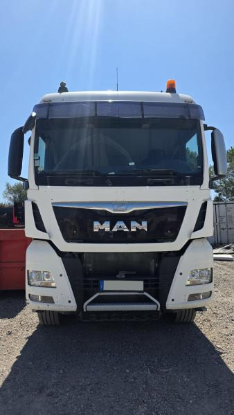 Tractor unit MAN TGX 33.560: picture 10